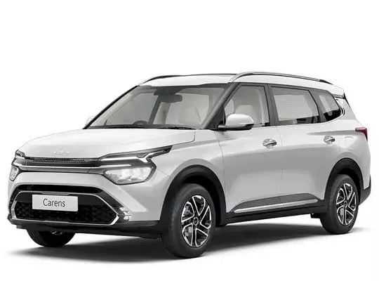 Toyota Innova taxi for family travel in Rajasthan