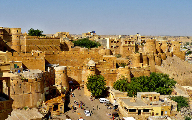 Jaisalmer Taxi Services