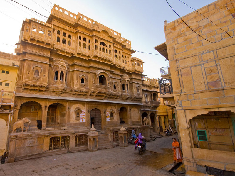 Jaisalmer Taxi Services